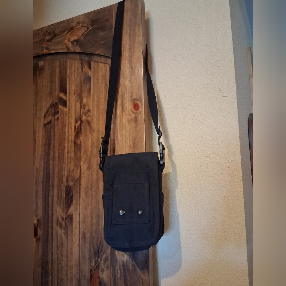 Crossbody Bag 9"x5"